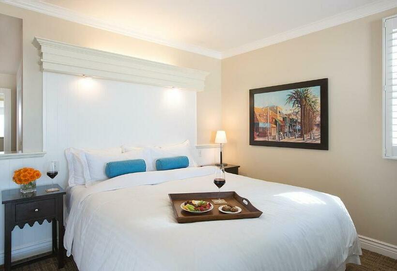 سوییت با چشم‌انداز جانبی دریا, Beach House Hotel At Hermosa Beach