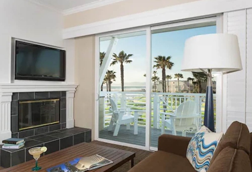 سوییت با چشم‌انداز دریا, Beach House Hotel At Hermosa Beach