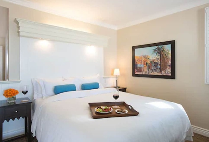 سوییت با چشم‌انداز جانبی دریا, Beach House Hotel At Hermosa Beach