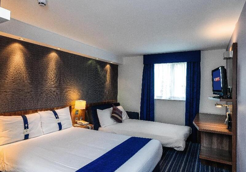 سوئیت با تخت بزرگ, Red Roof Inn Flint