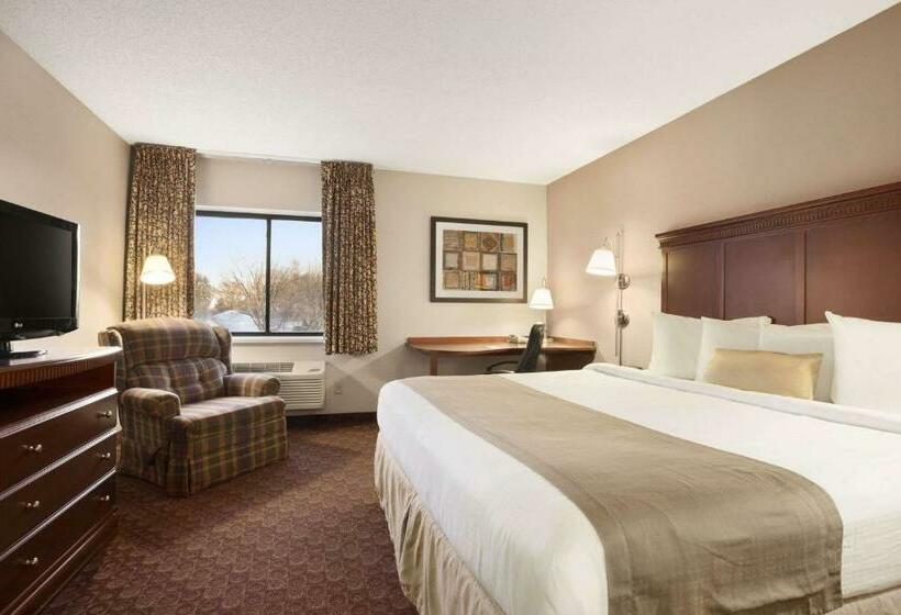 اتاق استاندارد با تخت بزرگ, Baymont By Wyndham Sioux Falls