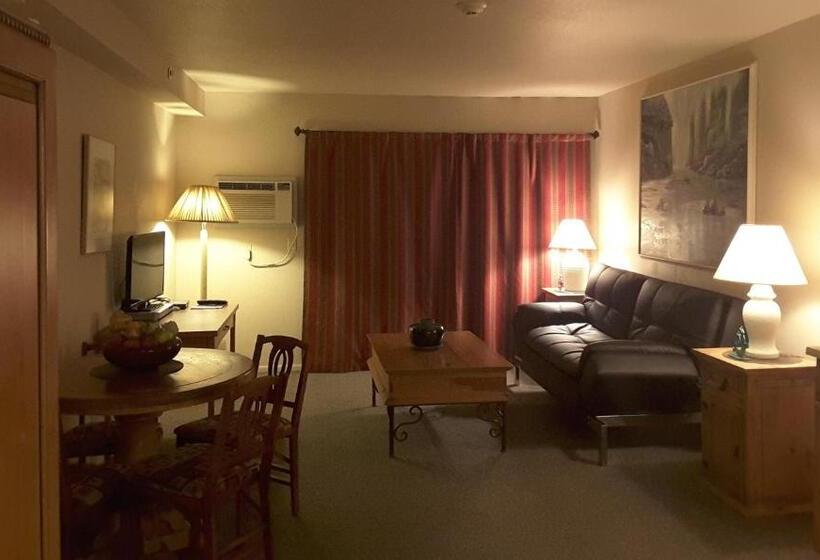 سوییت خانوادگی, Beaver Creek Inn