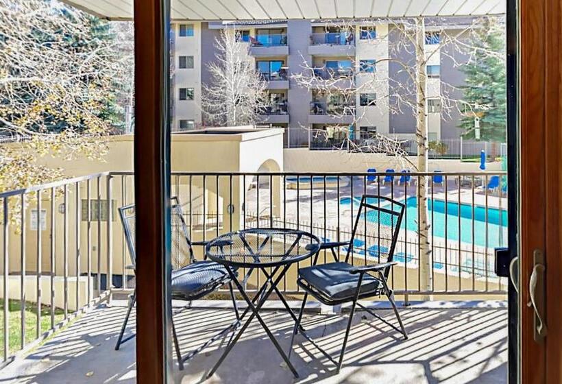 آپارتمان 2 خوابه, Beaver Creek West O2
