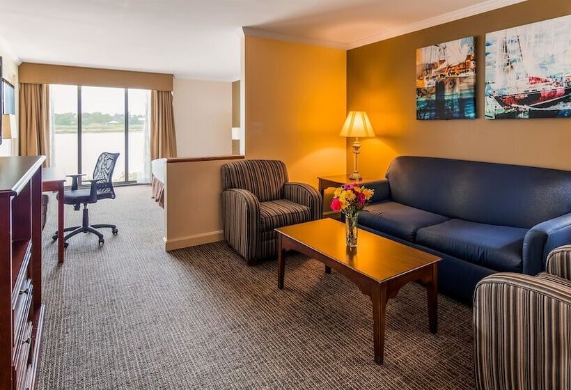 Suíte com Hidromassagem, Best Western Adams Inn Quincy Boston