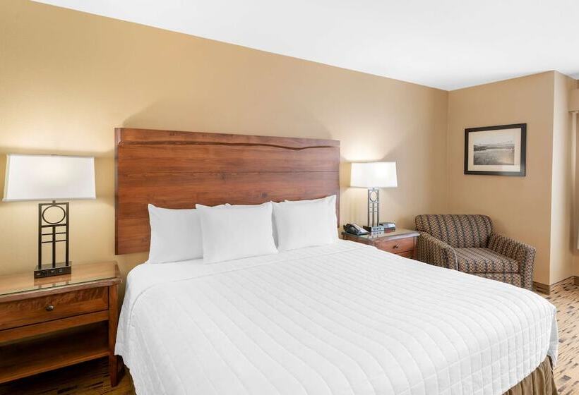 家庭间, Best Western Plus Columbia River Inn