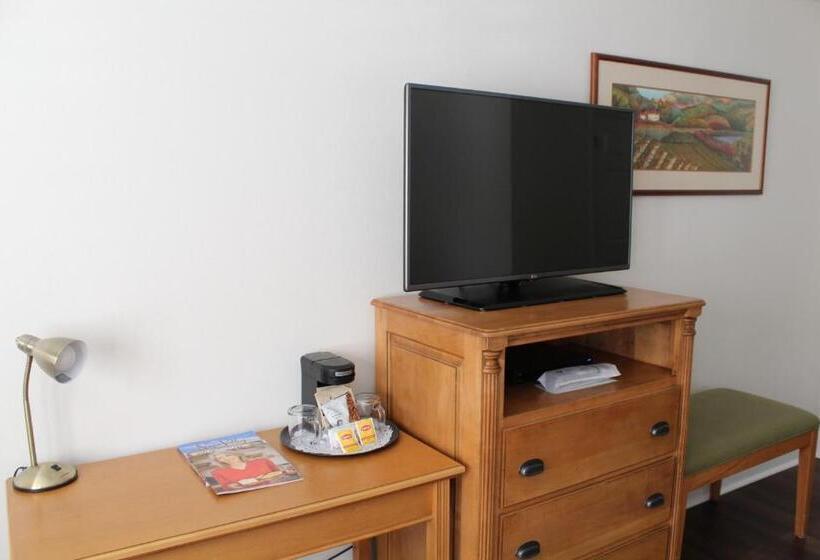 اتاق استاندارد با تخت بزرگ, Elm House Inn