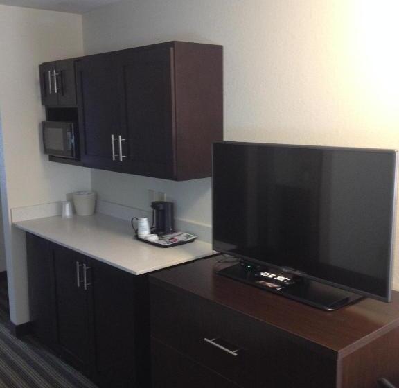 سوئیت برای معلولان, Holiday Inn Express Montgomery East I 85, An Ihg