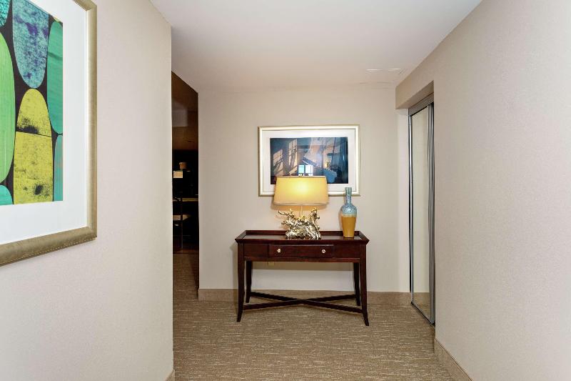 اتاق استاندارد برای معلولان, Holiday Inn Express Montgomery East I 85, An Ihg