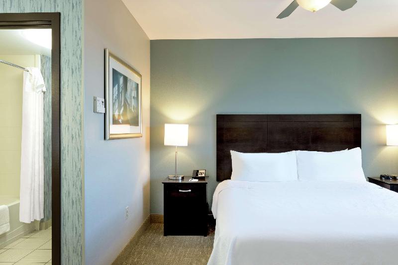 اتاق استاندارد برای معلولان, Holiday Inn Express Montgomery East I 85, An Ihg