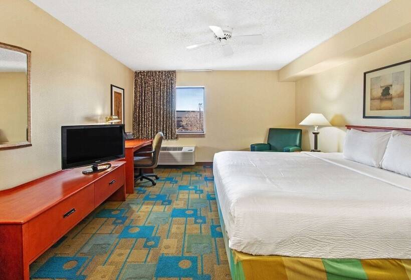 Deluxe Kamer, La Quinta Inn & Suites By Wyndham Albuquerque Journal Ctr Nw