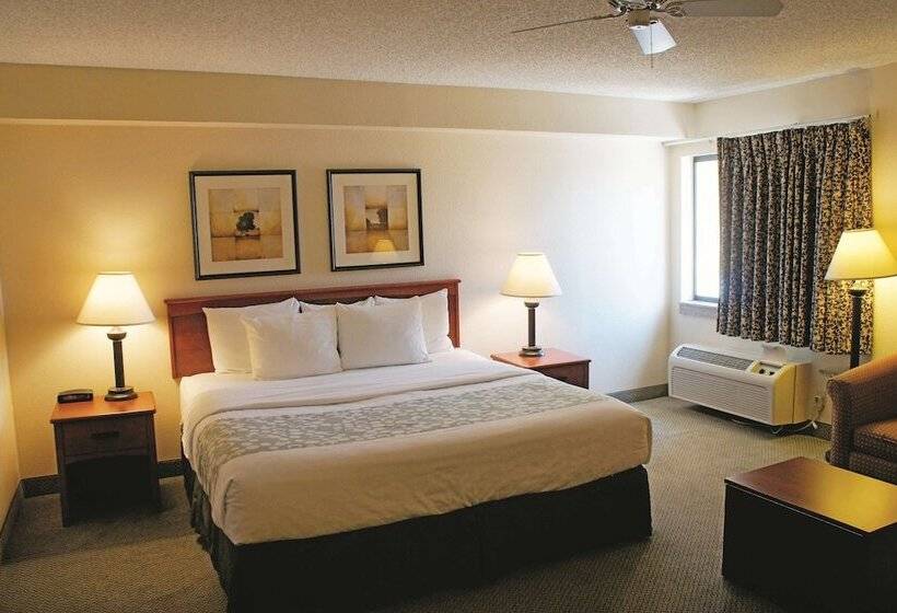 Deluxe Kamer, La Quinta Inn & Suites By Wyndham Albuquerque Journal Ctr Nw