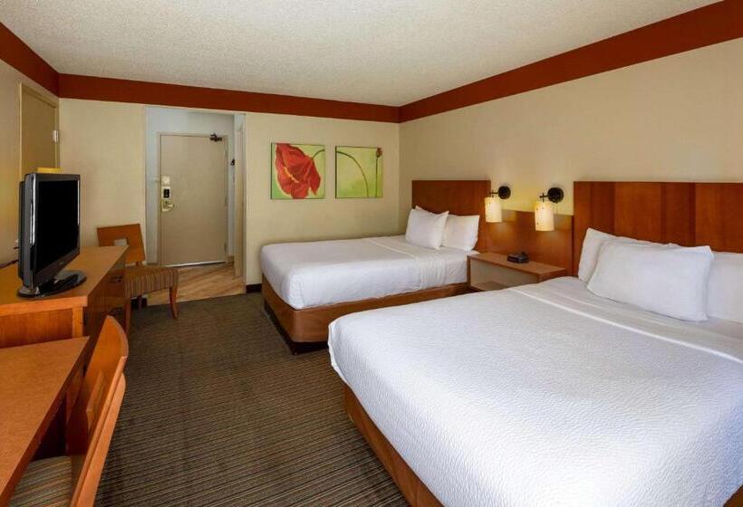 اتاق لوکس, Spark By Hilton Savannah Midtown