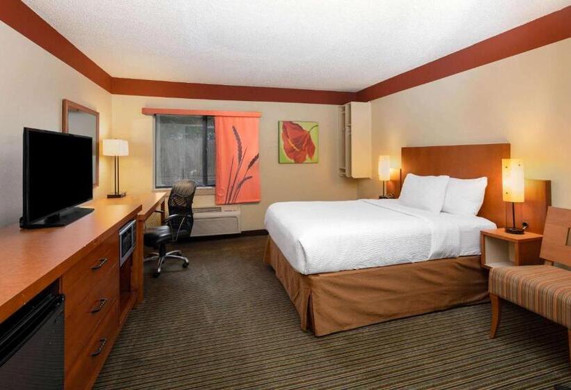 اتاق استاندارد برای معلولان, Spark By Hilton Savannah Midtown