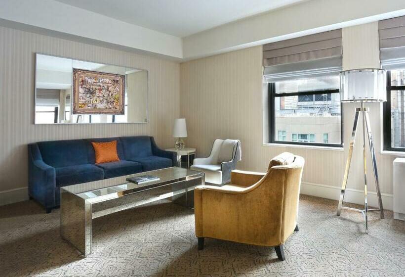 سوییت لوکس, The Benjamin Royal Sonesta New York