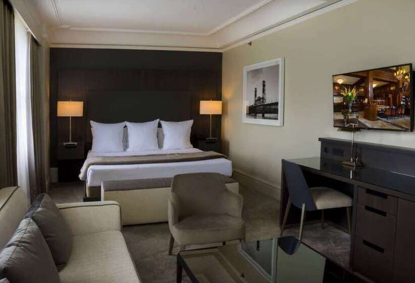 스탠다드 스튜디오 킹침대, The Benson Portland, Curio Collection By Hilton