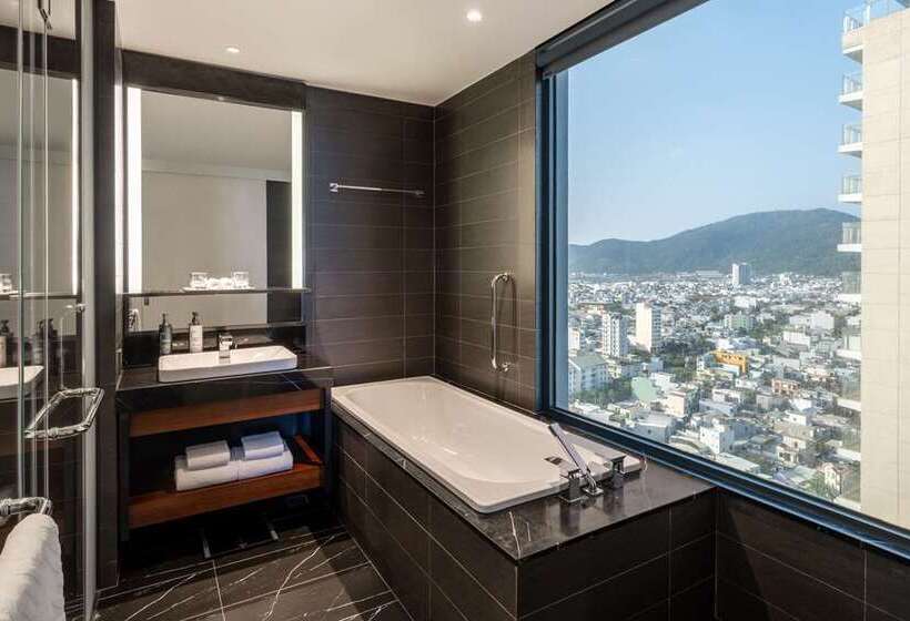اتاق استاندارد با تخت بزرگ, The Benson Portland, Curio Collection By Hilton
