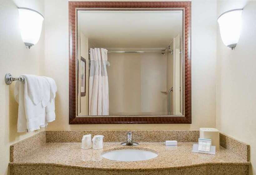اتاق استاندارد با تخت دو نفره بزرگ, The Benson Portland, Curio Collection By Hilton