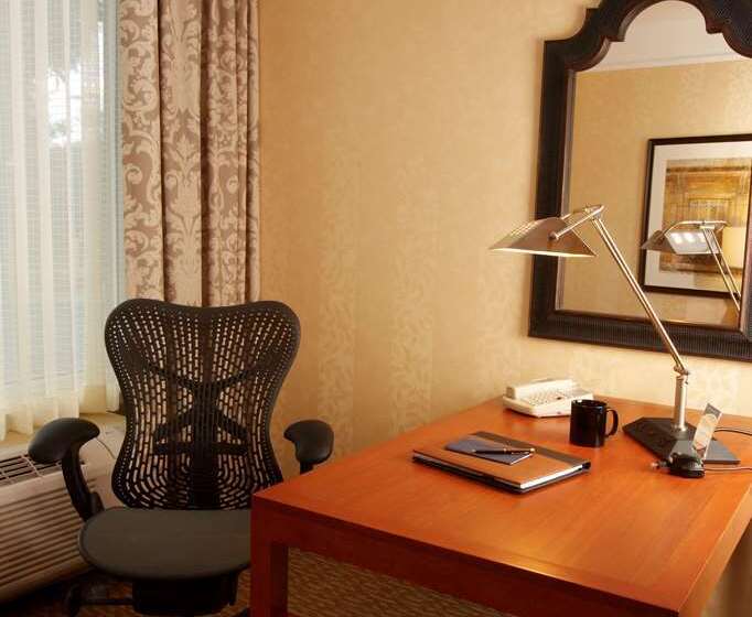 اتاق استاندارد با تخت دو نفره بزرگ, The Benson Portland, Curio Collection By Hilton