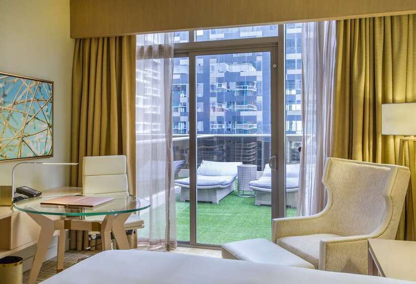اتاق استاندارد با تخت بزرگ, The Benson Portland, Curio Collection By Hilton