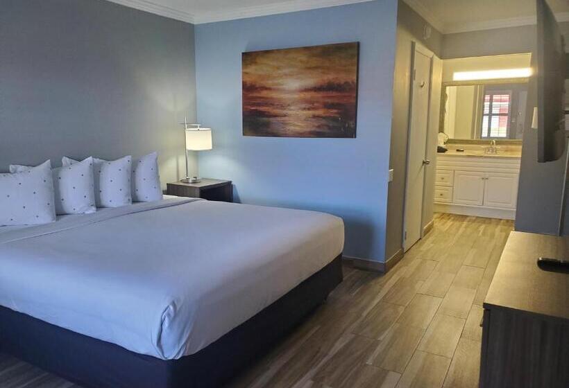 سوییت با چشم‌انداز استخر, Vero Beach Inn & Suites Vero Beach I 95