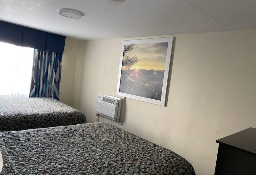 Suite 3 Dormitoris, Days Inn By Wyndham Lincoln