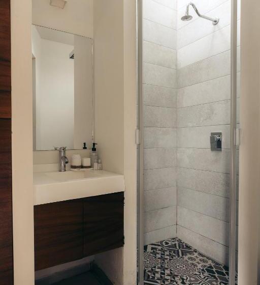 اتاق استاندارد, Nuiya Hoteles Centro