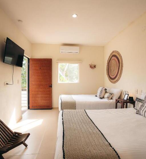 اتاق استاندارد با 2 تخت دوبل, Nuiya Hoteles Centro