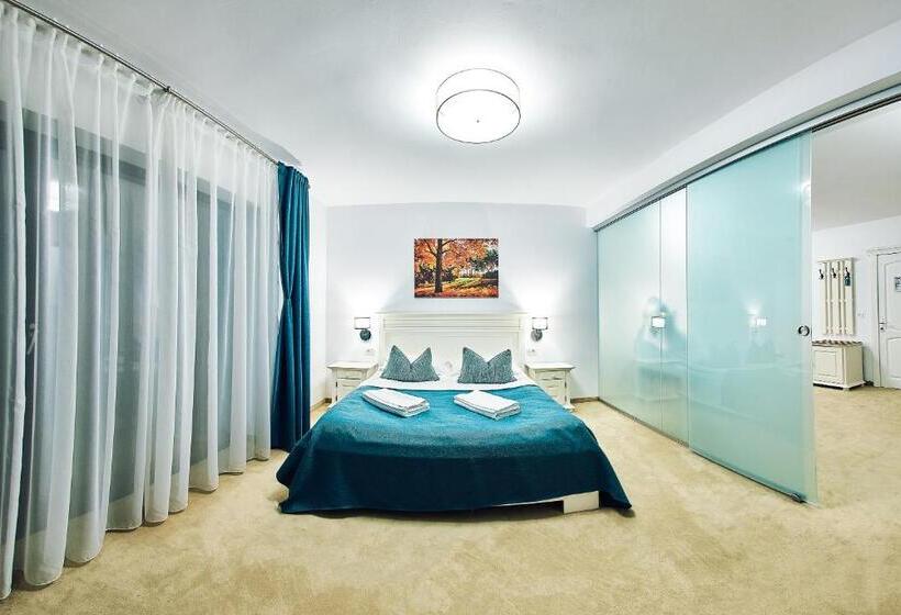 اتاق لوکس خانوادگی, Boutique Hotel Casa Medievala