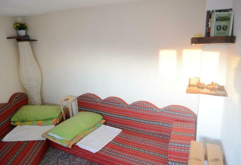 اتاق استاندارد با چشم‌انداز کوهستان, Our Villa S Private Apartments   Hq Budget Stay   Wonderful Horizon View Of Jerash