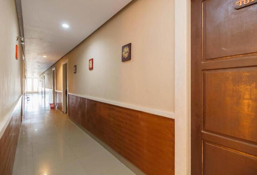 اتاق لوکس, Reddoorz Syariah At Hotel Putri Gading Bengkulu