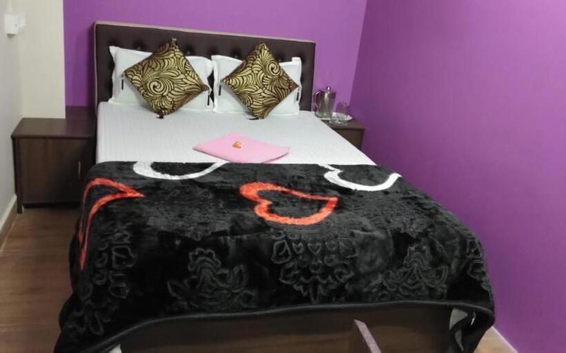 اتاق لوکس, Honix Residency