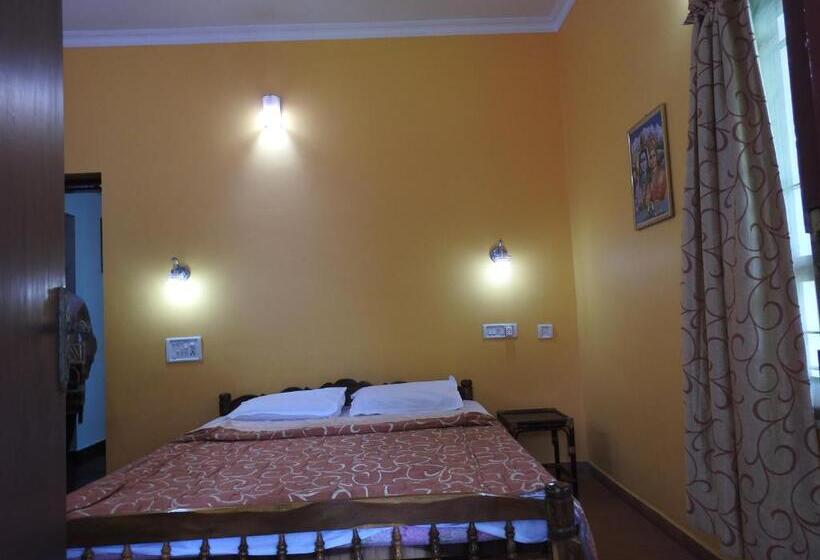 اتاق لوکس با چشم‌انداز دریا, Kadalamma Beach Homestay