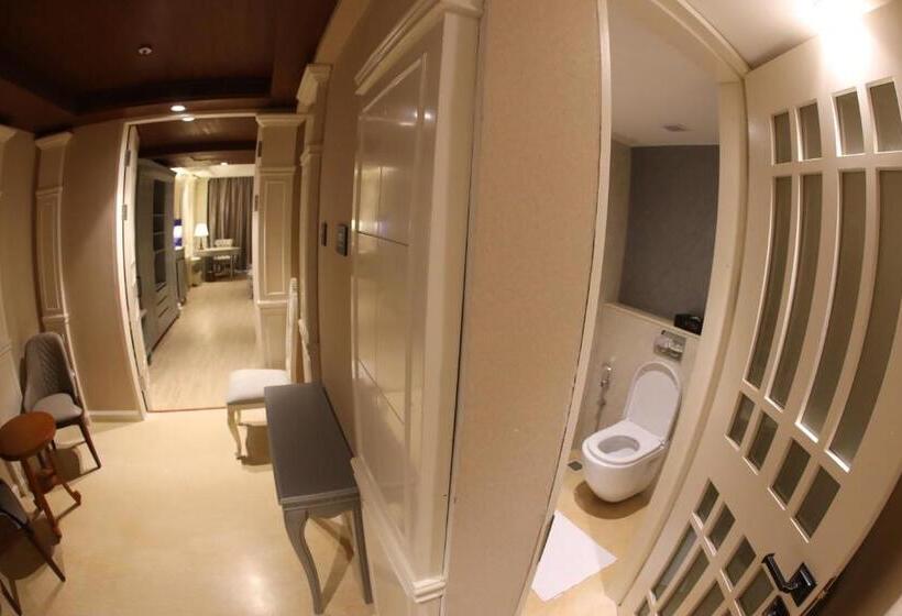 سوئیت با تخت بزرگ, Regenta Central Rs Chennai Omr Sipcot