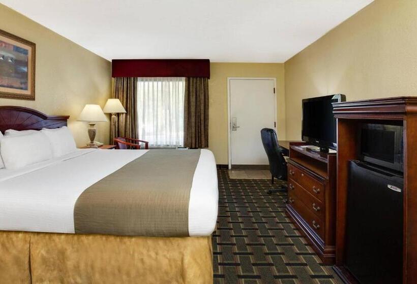 اتاق استاندارد با تخت بزرگ, Baymont By Wyndham Lake City