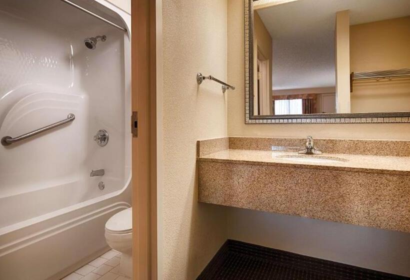 سوئیت با تخت بزرگ, Best Western Inn & Suites Monroe