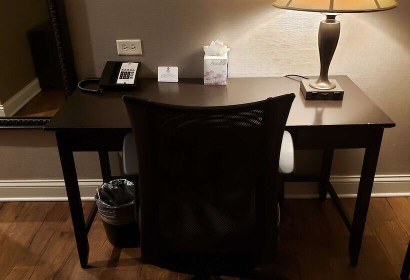 سوئیت برای معلولان, Best Western Plus Hawthorne Terrace