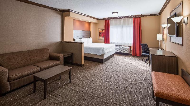 سوئیت با تخت بزرگ, Best Western Plus North Canton Inn & Suites