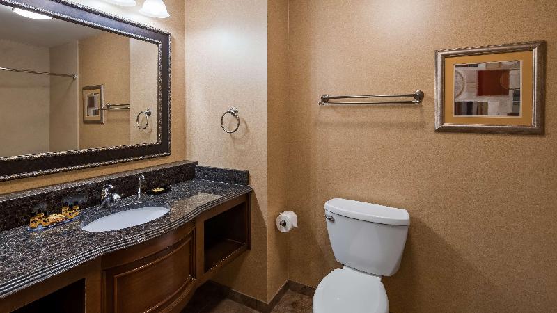 سوئیت با تخت بزرگ, Best Western Plus North Canton Inn & Suites
