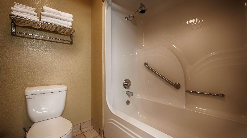 اتاق استاندارد با تخت بزرگ, Best Western Willits Inn