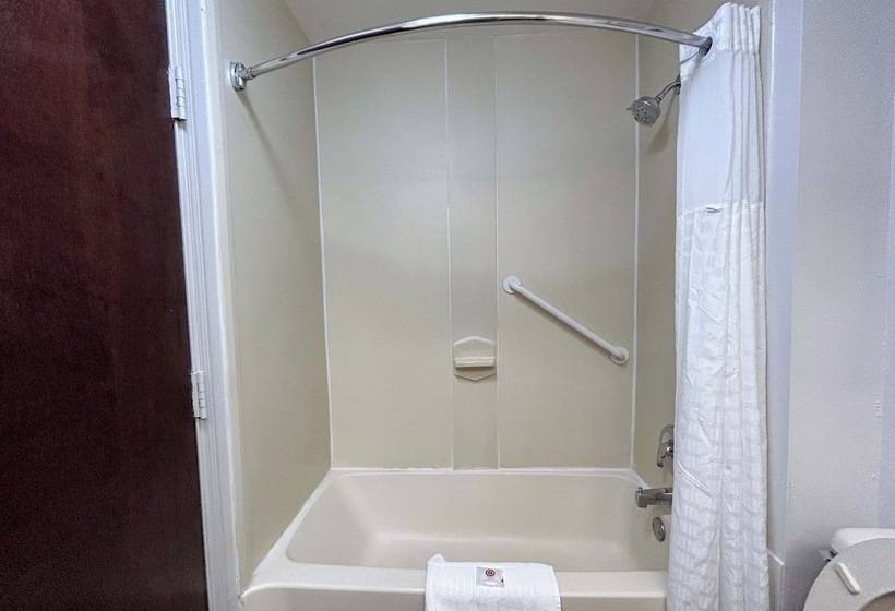 سوییت, Comfort Suites Milledgeville