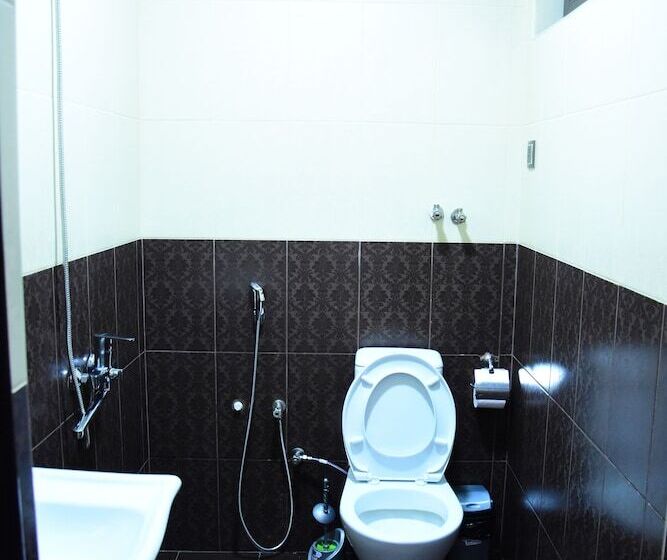 اتاق خانوادگی, Si̇msek Hotel&restourant