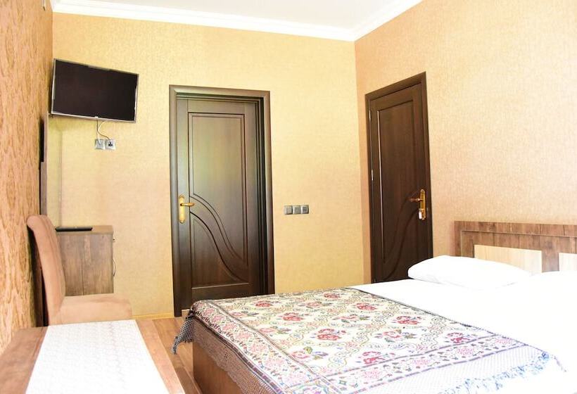 اتاق خانوادگی, Si̇msek Hotel&restourant