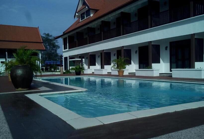스탠다드 룸 킹사이즈 침대, The Manor Beach Resort Besut