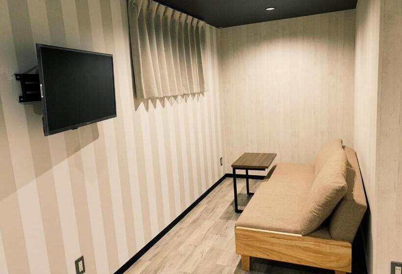 اتاق استاندارد, Capsule Inn Shizuoka