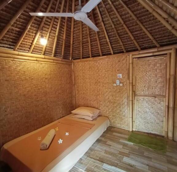 اتاق اکونومی, Gili Kampoeng