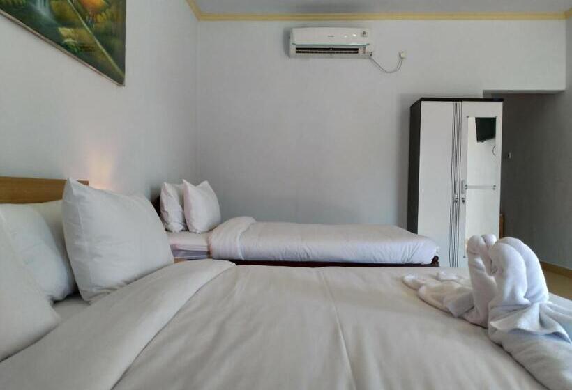 اتاق سوپریور, The Pande Hill Homestay