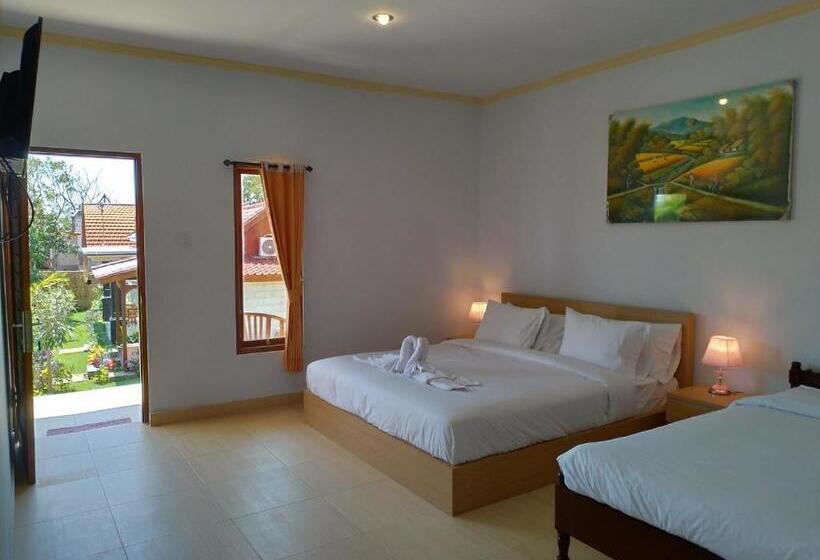 اتاق سوپریور, The Pande Hill Homestay