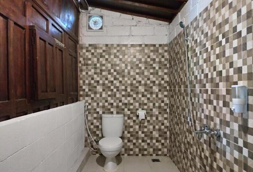 بانگلوی سوپریور, The Pande Hill Homestay