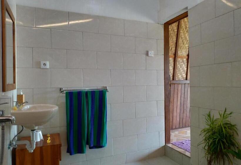 بانگلوی لوکس, The Pande Hill Homestay