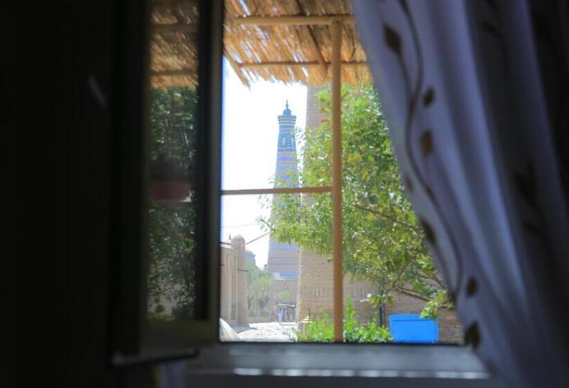اتاق استاندارد با چشم‌انداز باغ, Guest House Khiva Boyjon Ota
